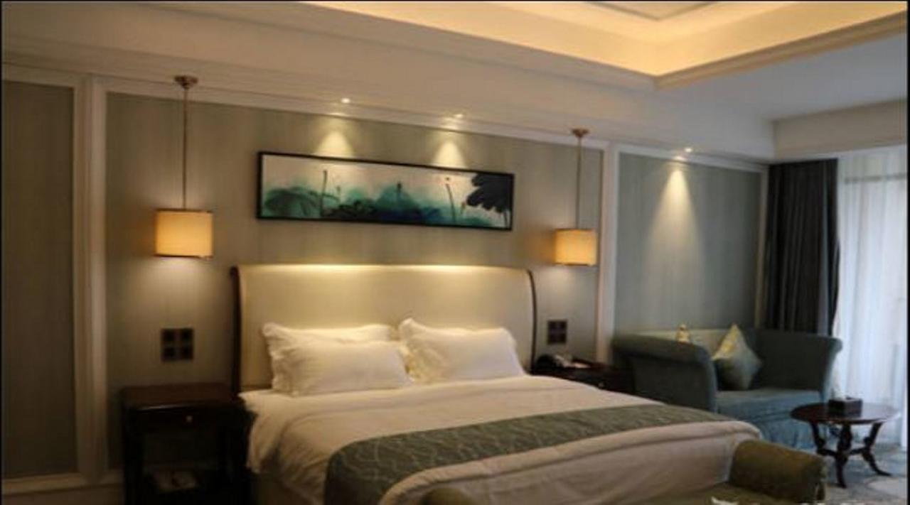 Jinqian Jiahua International Hotel Chishui  Esterno foto